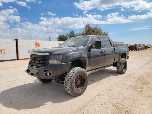 2011 GMC Sierra Pickup Truck