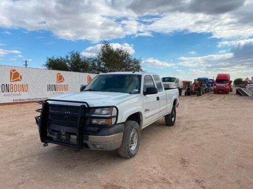 2003 Chevrolet Silverado Pickup Truck