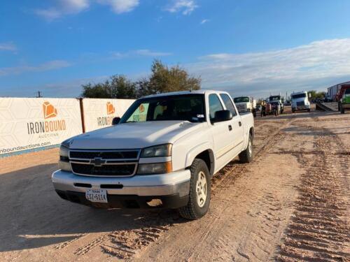 2006 Chevrolet Silverado Pickup