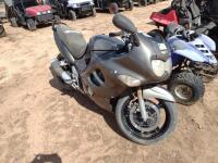 Suzuki GSX750F VIN: JS1GR7GA712101872