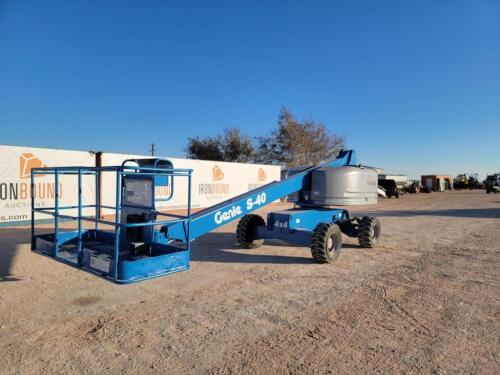 2007 Genie S-40 Manlift