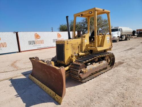 CAT D3B Dozer