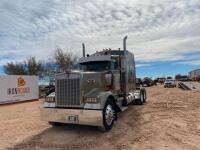 2005 Kenworth W900 Truck Tractor