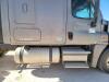 2011 Freightliner Semi Truck - 24