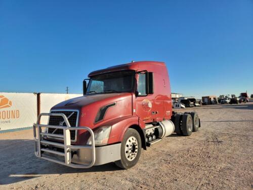 2013 Volvo VNL Truck Tractor