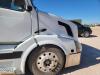 2006 Volvo VNL Truck Tractor - 26