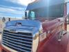 2006 Freightliner Columbia 120 Truck - 9