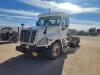 2011 Freightliner Cascadia Day Cab Truck