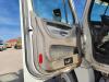 2011 Freightliner Cascadia Day Cab Truck - 30