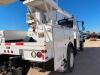 2004 International 7400 Bucket Truck ( Starts with Fluid) - 17
