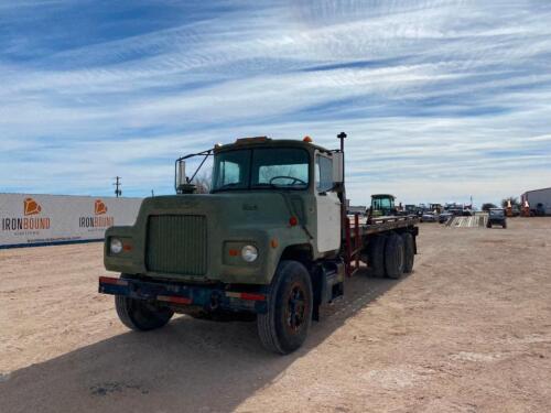 1983 Mack K-500 Tilt Deck Flat Bed Truck