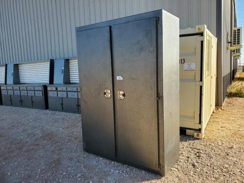 Unused Shop Cabinet with Shelves