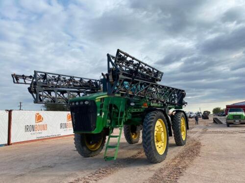 John Deere 4930 Sprayer