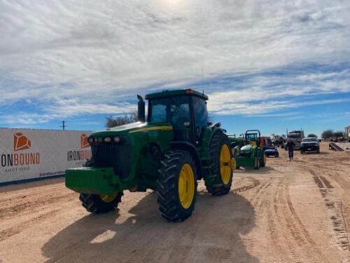 John Deere 8320 Tractor w/Duals