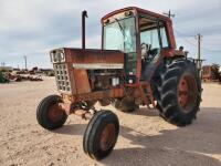 International 1086 Tractor