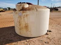 1550 Gallon Vertical Liquid Storage Tank