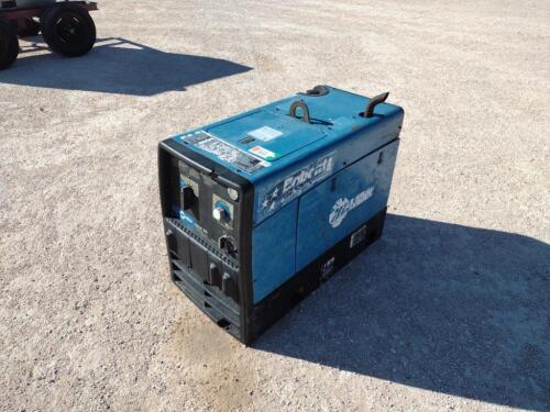 Miller Bobcat 225 Welder