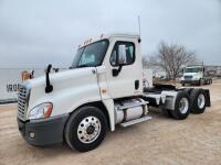 2009 Freightliner Cascadia Truck Tractor