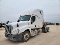 Freightliner Semi Truck