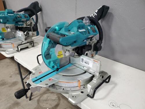 Makita XSL06 Sliding Compound Miter Saw