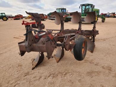 International 4 Bottom Rollover Plow w/Double Crow Foot Packing Wheels