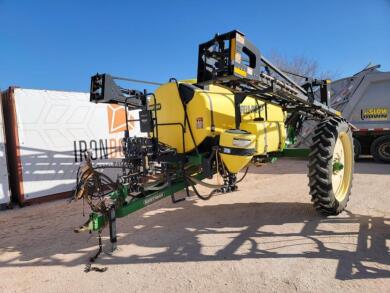 Field Pro IV Pull Type Sprayer
