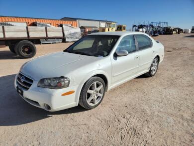 Nissan Maxima Car