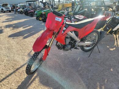 2009 Honda CRF450R Dirt Bike