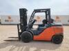 Toyota 8FG45U Forklift - 2