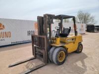 Cat DPL40 Forklift