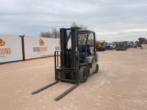 Nissan 50 Forklift