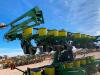 John Deere 1720 Planter - 3