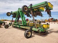 16 Row John Deere 1700 Planter