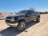 2004 Chevrolet 2500 Pickup Truck