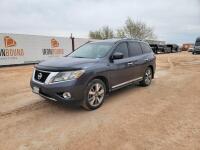 2013 Nissan Pathfinder Passenger Vehicle