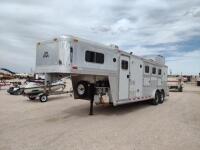 2004 Platinum Horse Trailer