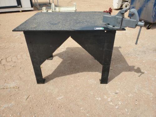 Shop Table w/Vice