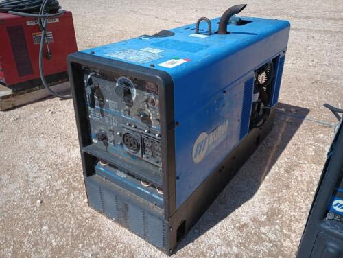 Miller Trailblazer 300D Welder