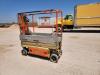 JLG 1930ES Scissor Lift ( New Batteries ) - 2