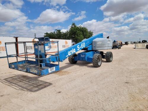 2008 Genie S-60 Manlift