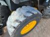 JCB 300 Skid Steer Loader - 12