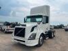 2010 Volvo Day Cab Semi Truck - 2