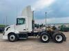 2010 Volvo Day Cab Semi Truck - 15
