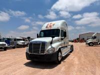 2010 Freightliner Cascadia Truck Tractor