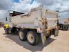 2001 Mack RD688S Dump Truck - 3