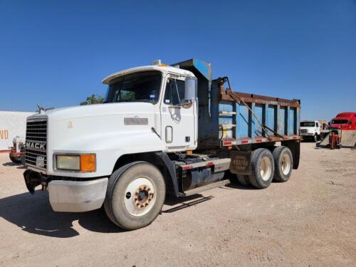 1999 Mack CH612 Dump Truck