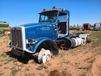 2011 Peterbilt Truck Tractor (Parts Only)