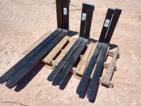 (1) Set Unused Forklift Forks