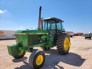 John Deere 4850 Tractor