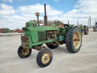 John Deere 3020 Tractor